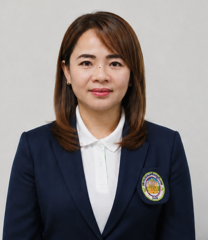 นางสาวเพชรไพลิน หาญคำหล้า